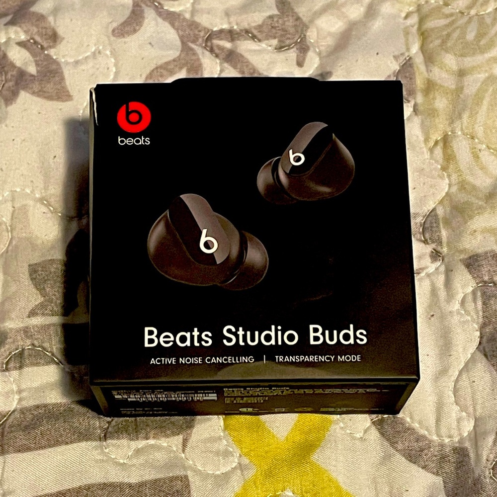 Beats studio buds